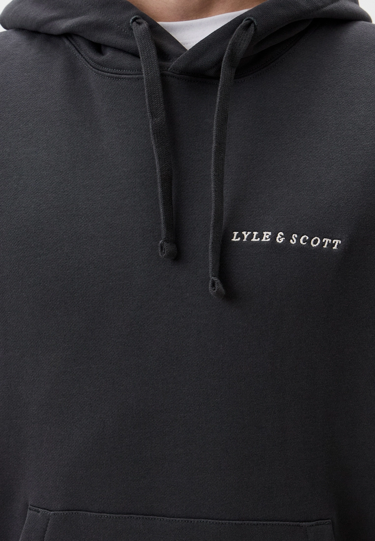 Худи Embroidered Hoodie Lyle & Scott